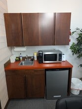 701 N 1st St, Yakima, WA for lease Interior Photo- Image 2 of 5