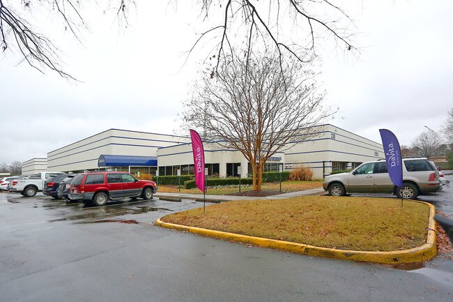 More details for 230 Clearfield Ave, Virginia Beach, VA - Flex for Lease