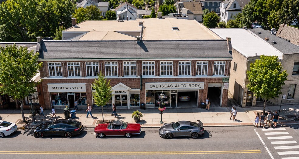 595 Warburton Ave, Hastings-on-Hudson, NY for sale - Building Photo - Image 2 of 12