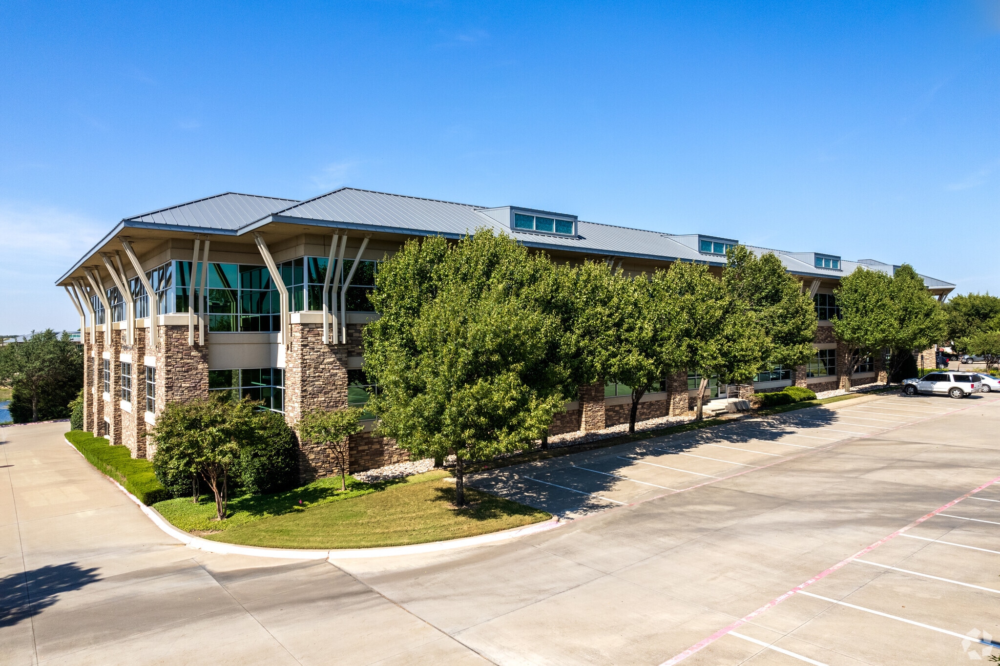 950 E State Highway 114, Southlake, TX à louer Photo du bâtiment- Image 1 de 13