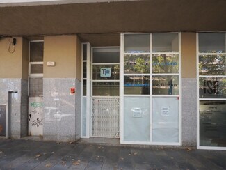 Plus de détails pour Multi-résidentiel à vendre