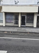 1604 International Blvd, Oakland, CA à louer Photo intérieure- Image 1 de 4