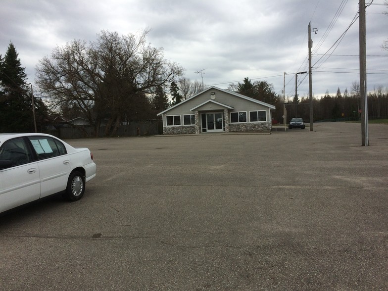 211 N 5th St, Roscommon, MI for sale - Building Photo - Image 1 of 1