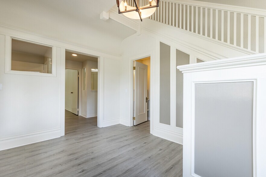 1801 Oak St, Napa, CA à vendre - Photo intérieure - Image 3 de 25