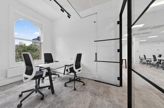 16-18 Albert Sq, Manchester for lease Interior Photo- Image 2 of 8