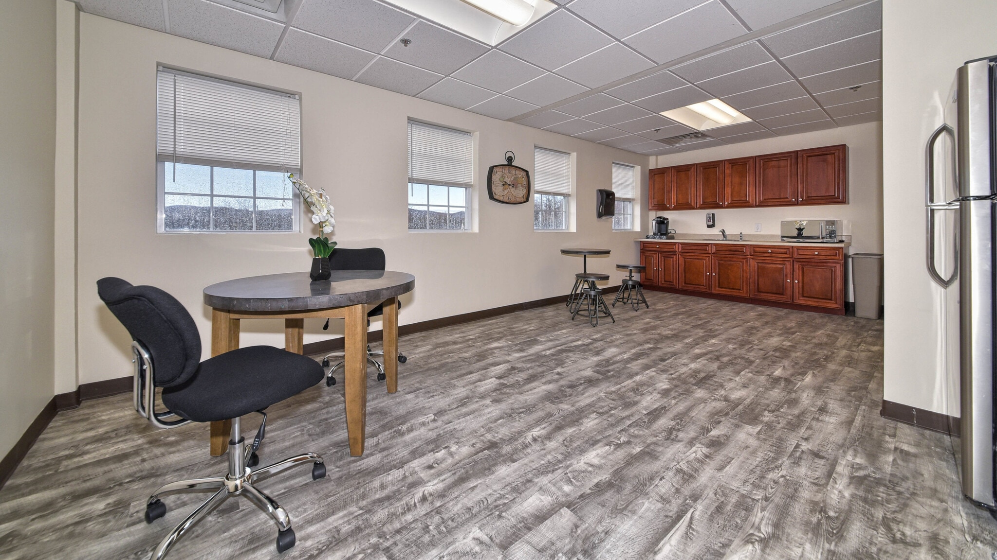 1069 Ringwood Ave, Haskell, NJ for lease Building Photo- Image 1 of 11