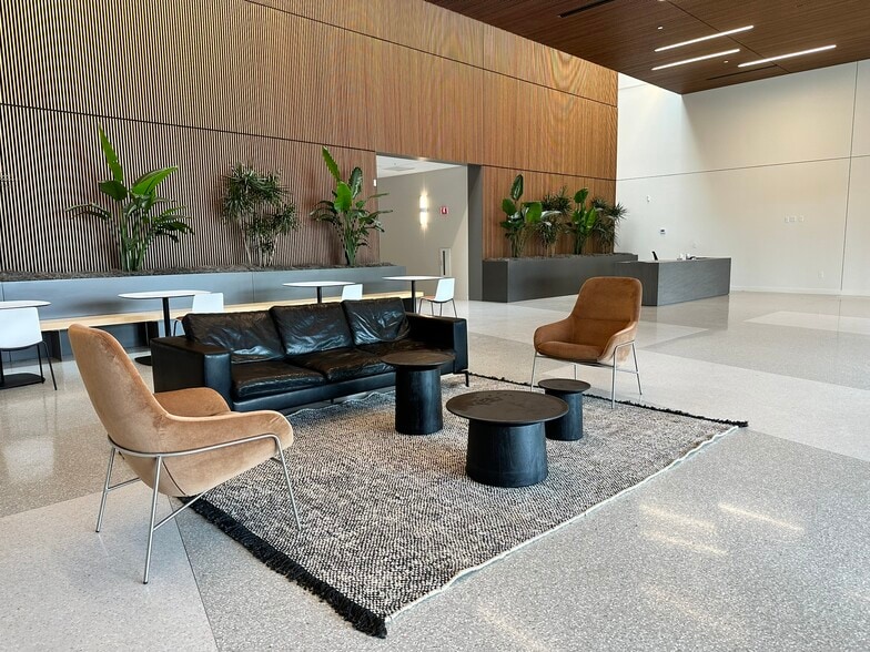 1650 65th St, Emeryville, CA for lease - Interior Photo - Image 3 of 9