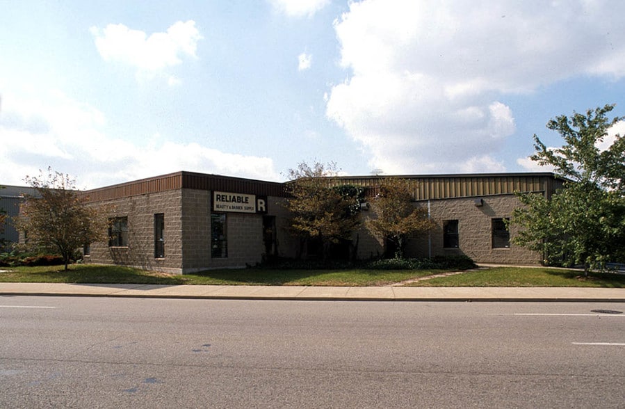 1605 Western Ave, Cincinnati, OH for sale - Primary Photo - Image 1 of 4