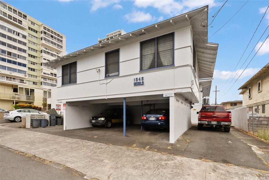 1545 Kewalo St, Honolulu, HI à vendre - Photo du b timent - Image 2 de 9