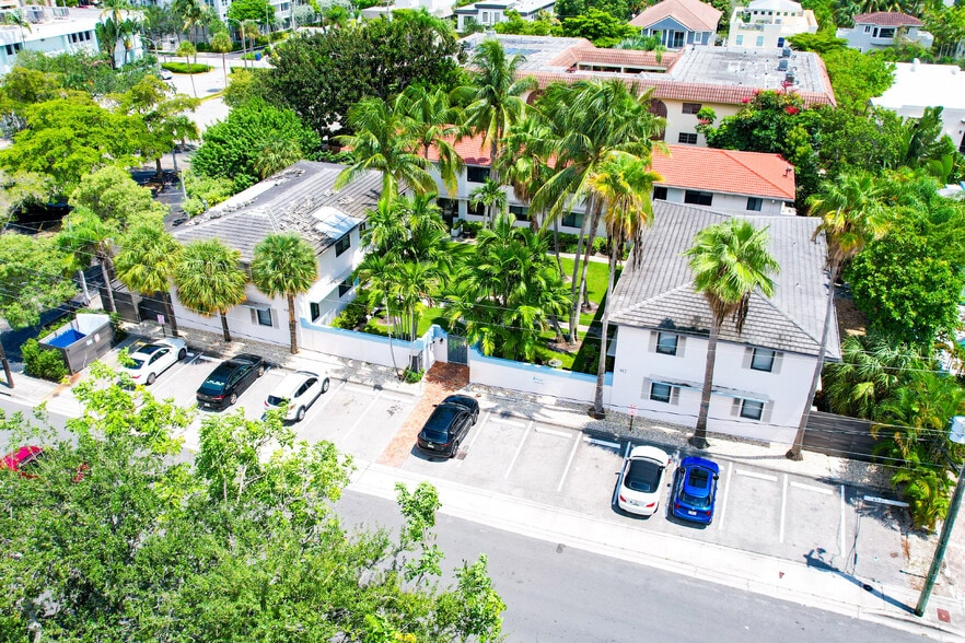 912-918 NE 15th Ave, Fort Lauderdale, FL à vendre - Photo du bâtiment - Image 3 de 20