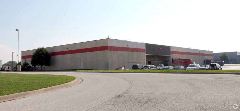 9145 E 33rd St, Indianapolis, IN for lease - Building Photo - Image 3 of 3