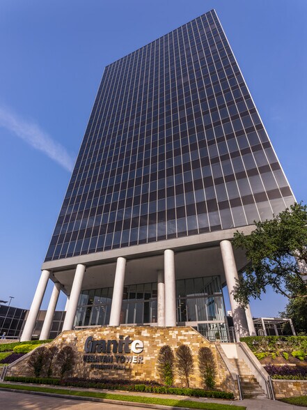 24 Greenway Plz, Houston, TX à louer - Photo du bâtiment - Image 1 de 16