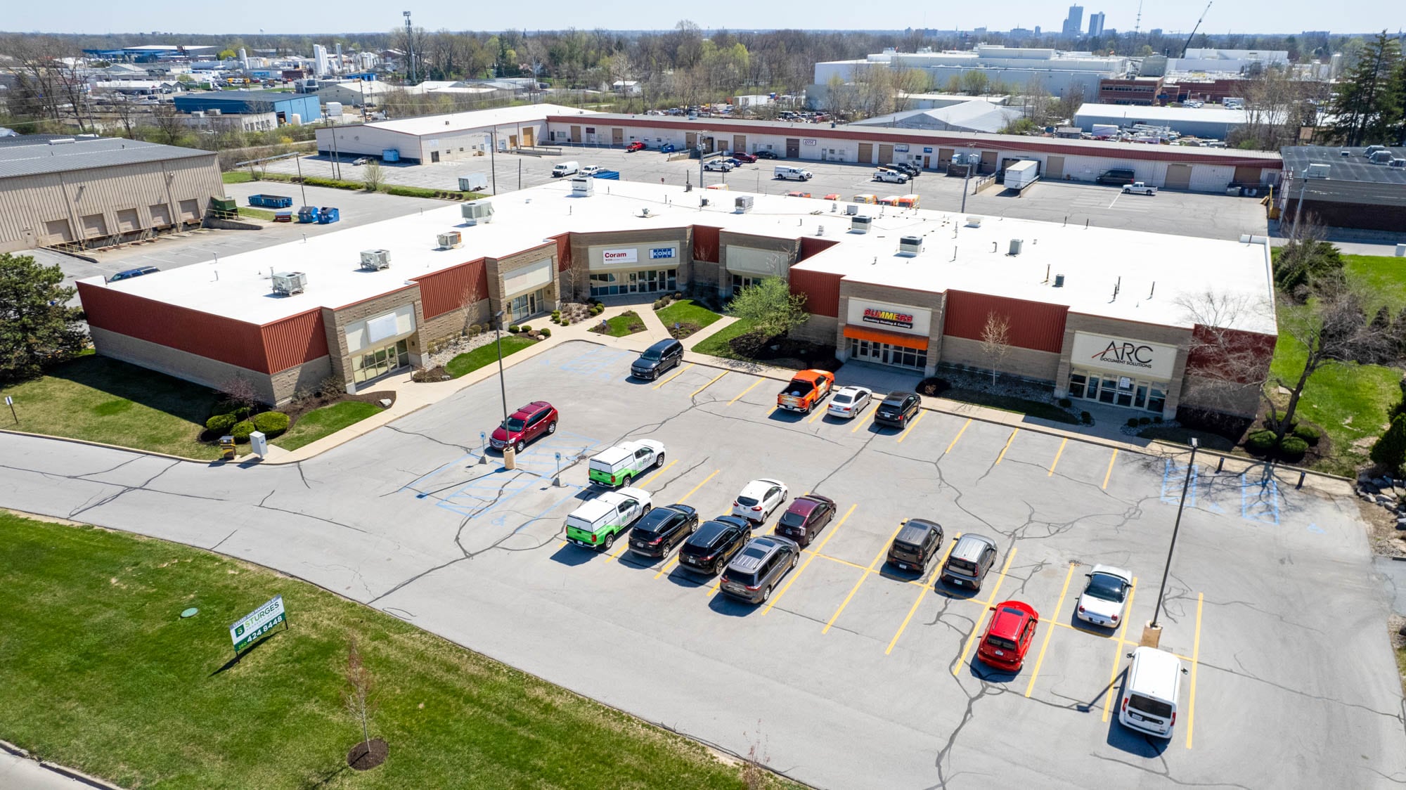 417-445 Fernhill Ave, Fort Wayne, IN for lease Primary Photo- Image 1 of 5