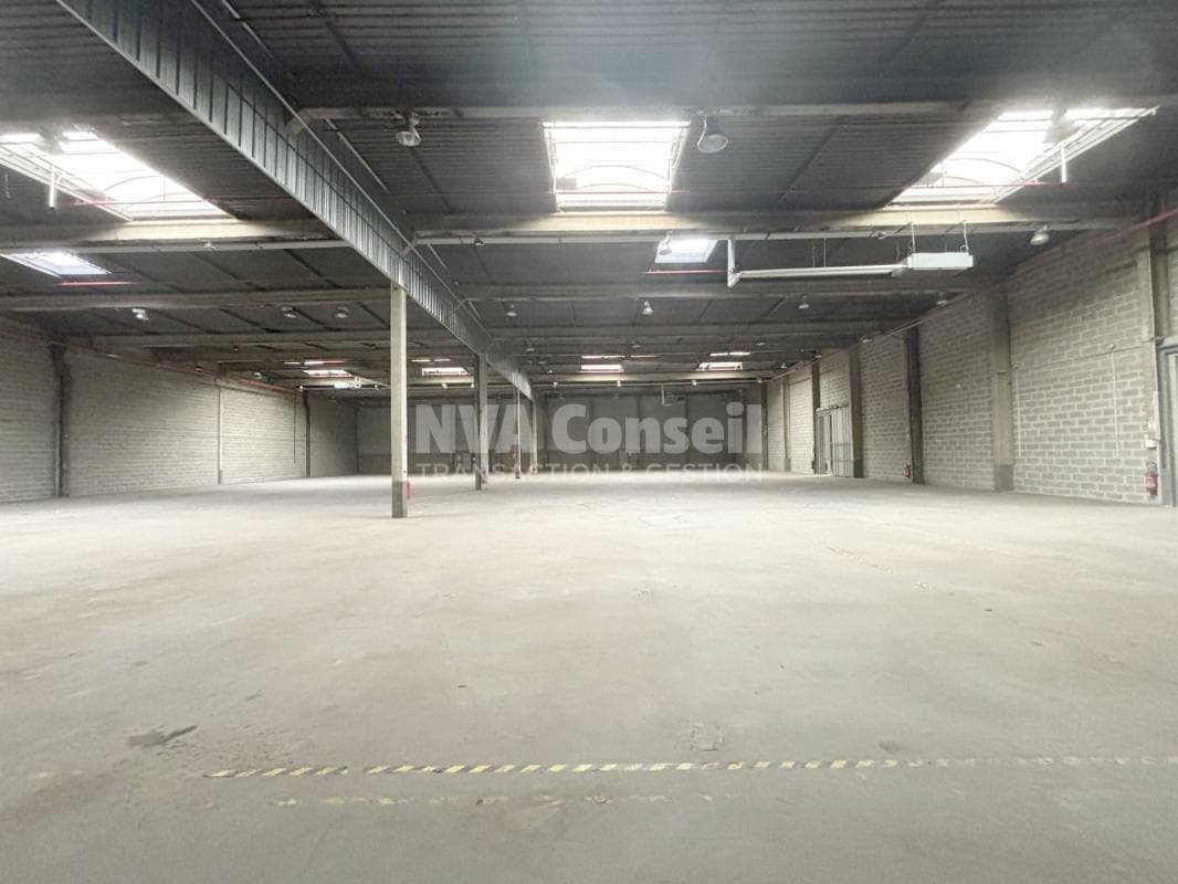Industrial in Herblay-sur-Seine for lease Interior Photo- Image 1 of 15