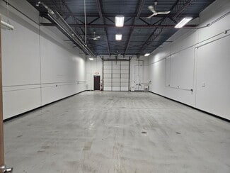 More details for 28702-28722 Wall St, Wixom, MI - Industrial for Lease