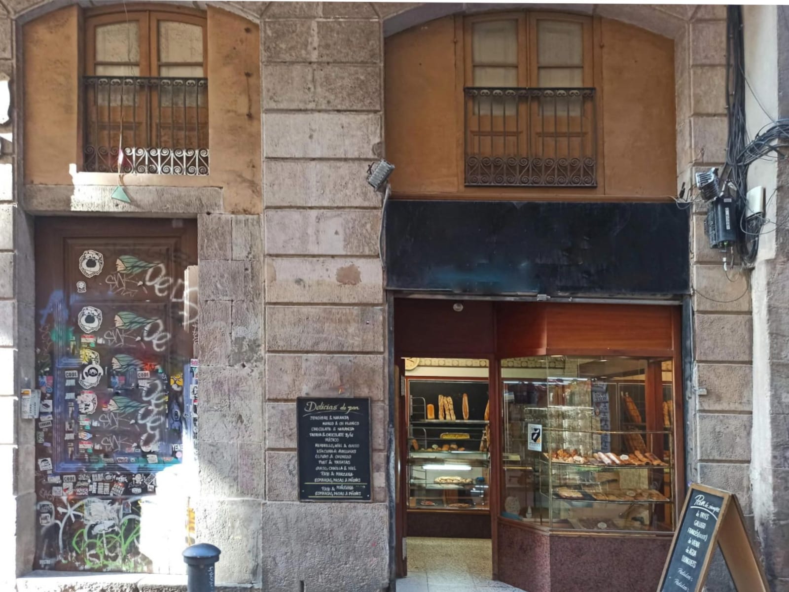 Commerce de détail dans Barcelone, Barcelona à louer Photo intérieure- Image 1 de 10