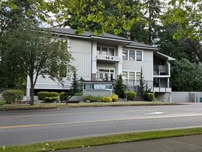 6869 Kimball Dr, Gig Harbor, WA for lease Building Photo- Image 2 of 7