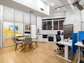 410 Elizabeth St, SURRY HILLS à louer Photo intérieure- Image 1 de 5