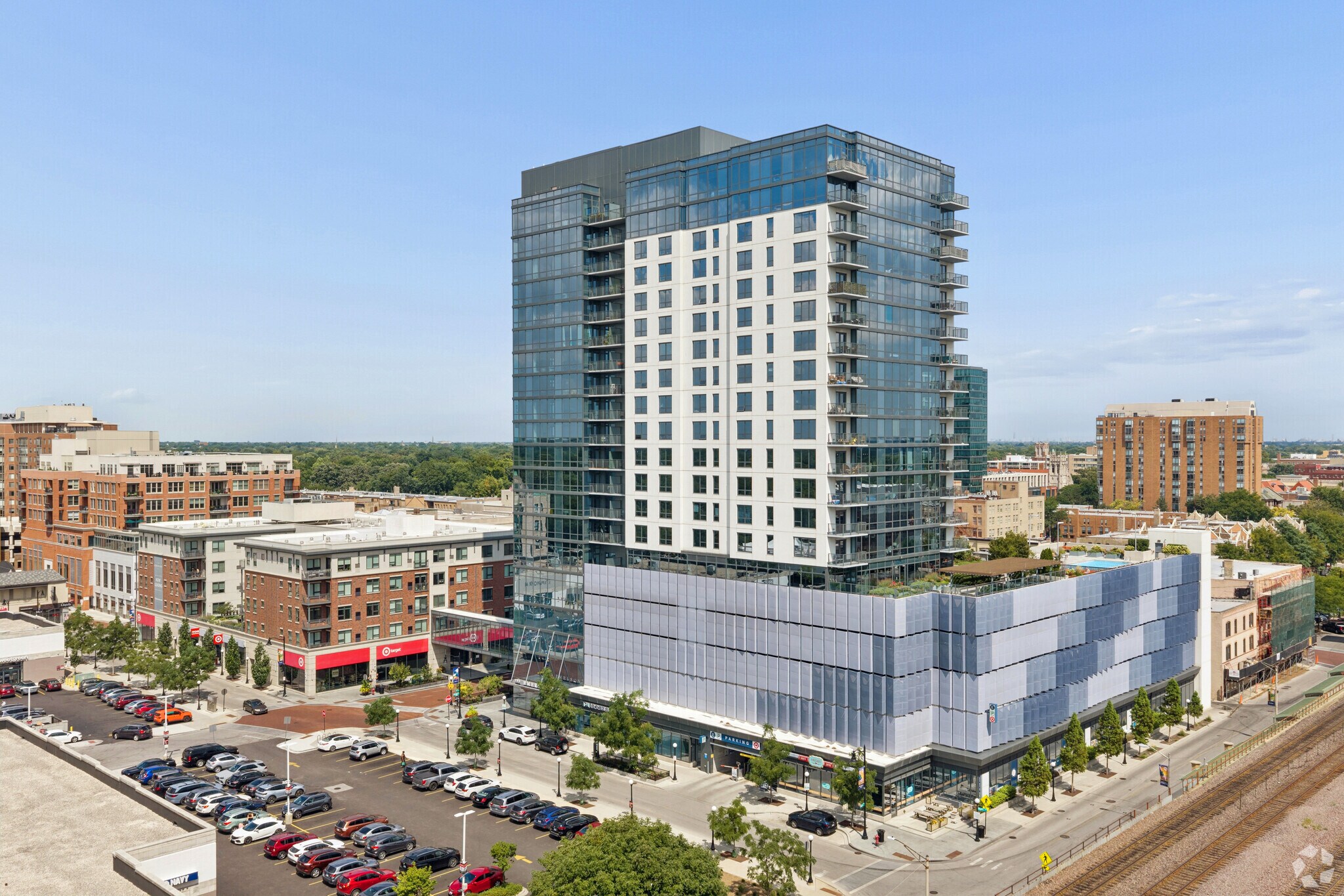 1135 Westgate St, Oak Park, IL for lease Primary Photo- Image 1 of 39