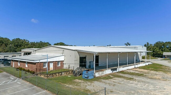 Plus de détails pour 1305 Dunbar Rd, Cayce, SC - Industriel à louer