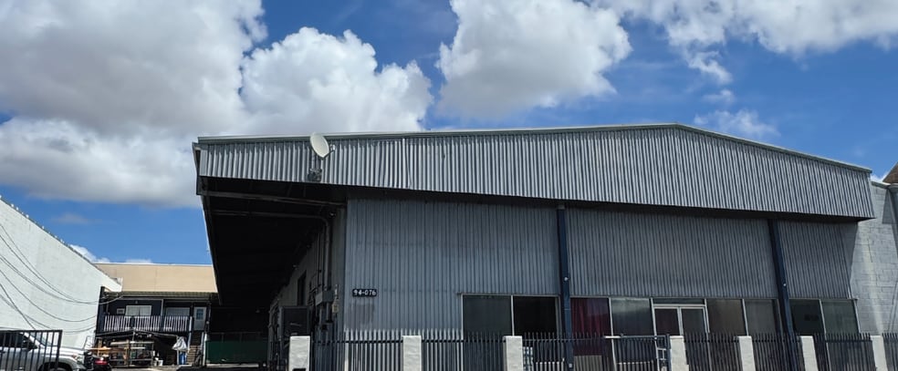 94-076 Leokane St, Waipahu, HI for lease - Building Photo - Image 1 of 2