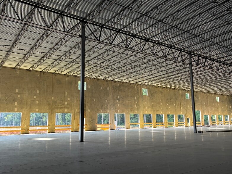 8121 US-70 BUS, Clayton, NC for lease - Building Photo - Image 2 of 6