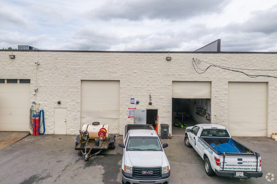 11720 Voyageur Way, Richmond, BC for sale - Building Photo - Image 3 of 5
