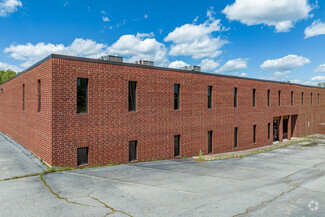 Plus de détails pour 1920 W Green Dr, High Point, NC - Industriel à vendre