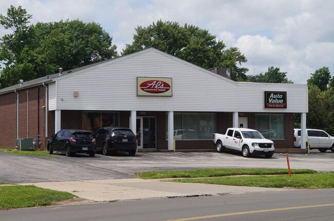 More details for 2150 N Waterford Dr, Florissant, MO - Retail for Sale