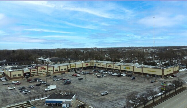 More details for 22100-22140 Coolidge Hwy, Oak Park, MI - Retail for Lease