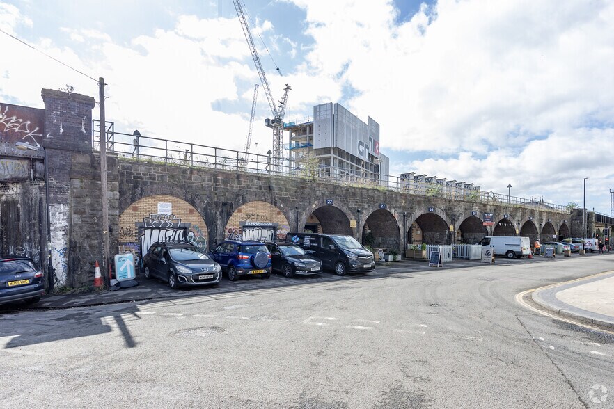 Oxford St, Bristol à louer - Photo du bâtiment - Image 2 de 2