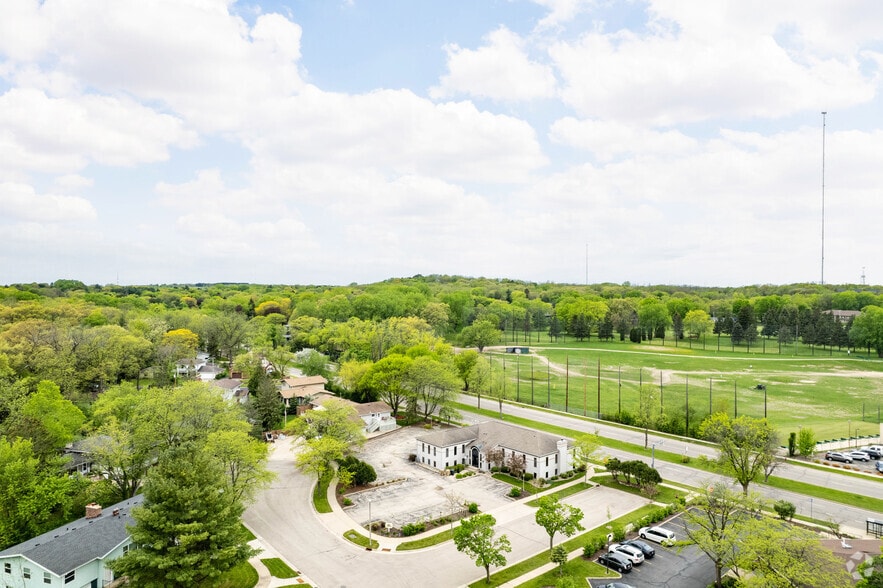 1009 S Whitney Way, Madison, WI for lease - Aerial - Image 2 of 4