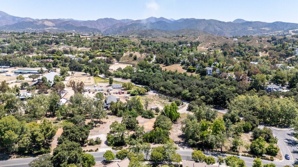 23472 Vista del Verde, Coto de Caza, CA à vendre - Photo du bâtiment - Image 3 de 9