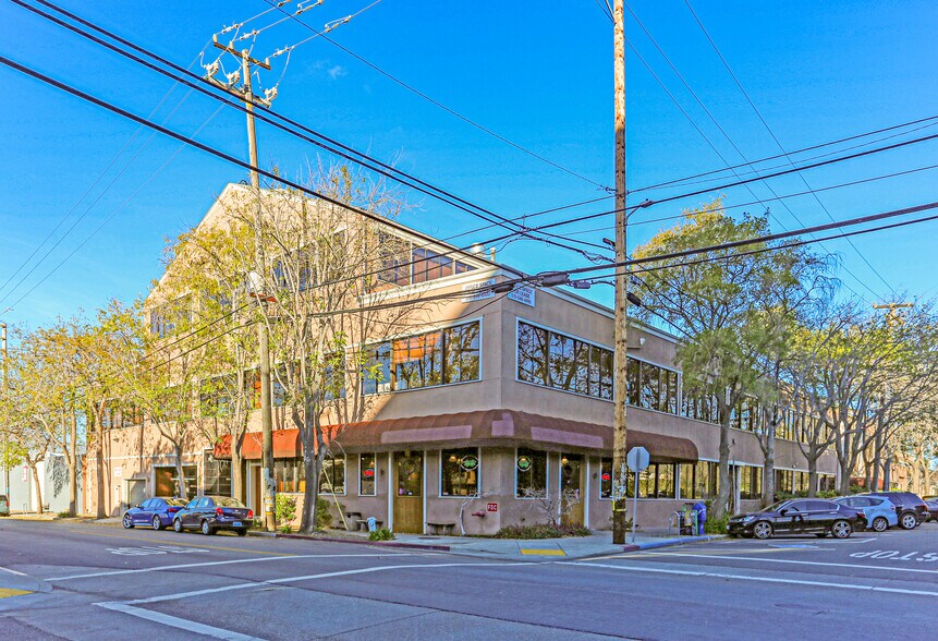 2550-2560 9th St, Berkeley, CA à louer - Photo du bâtiment - Image 1 de 6