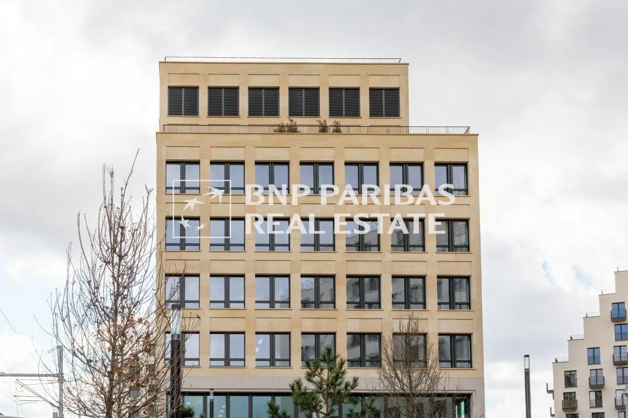 198 Rue D'Aubervilliers, Paris for lease Building Photo- Image 1 of 13