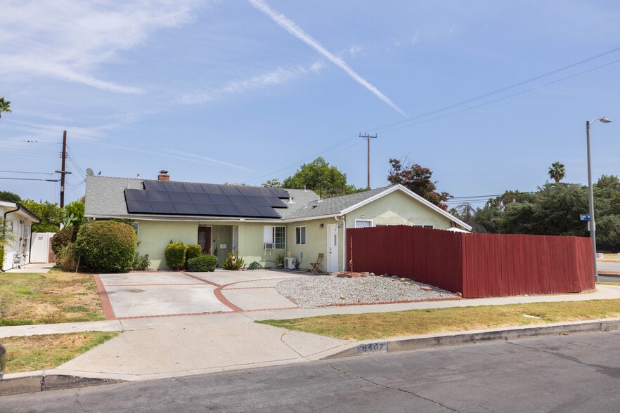6402 Graves Ave, Van Nuys, CA à vendre - Photo du bâtiment - Image 3 de 56
