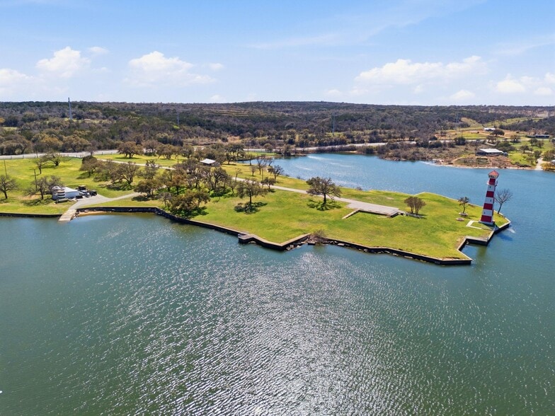 18617 E State Highway 29, Buchanan Dam, TX à vendre - Photo du bâtiment - Image 3 de 32