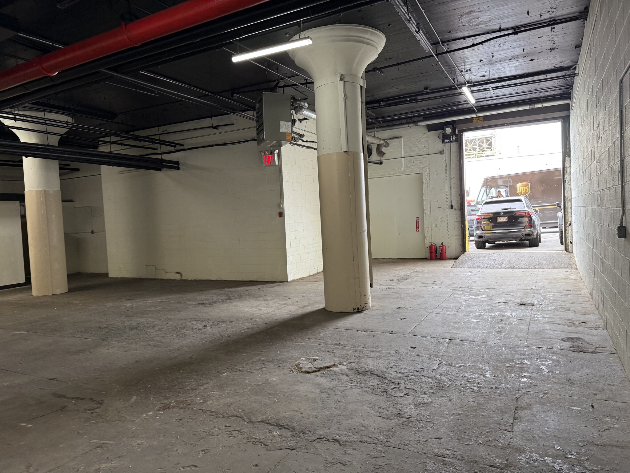 114-02 15th Ave, College Point, NY for lease Interior Photo- Image 1 of 3