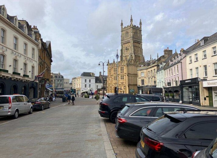 28-30 Market Pl, Cirencester à louer - Autre - Image 2 de 2