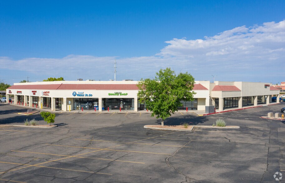 1600-1690 Rio Rancho Blvd SE, Rio Rancho, NM à louer - Photo du bâtiment - Image 3 de 7