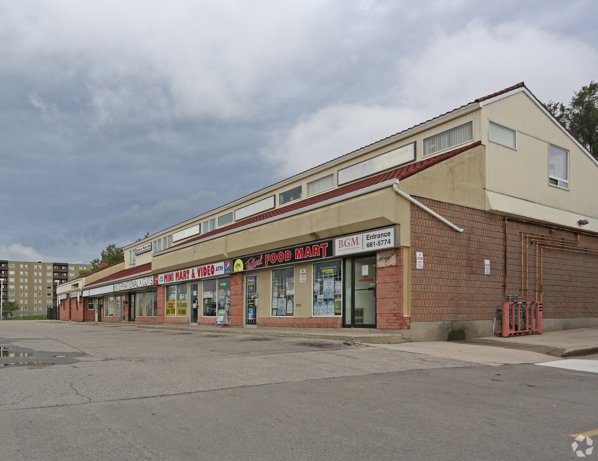 456 Southdale Rd E, London, ON for sale Primary Photo- Image 1 of 1