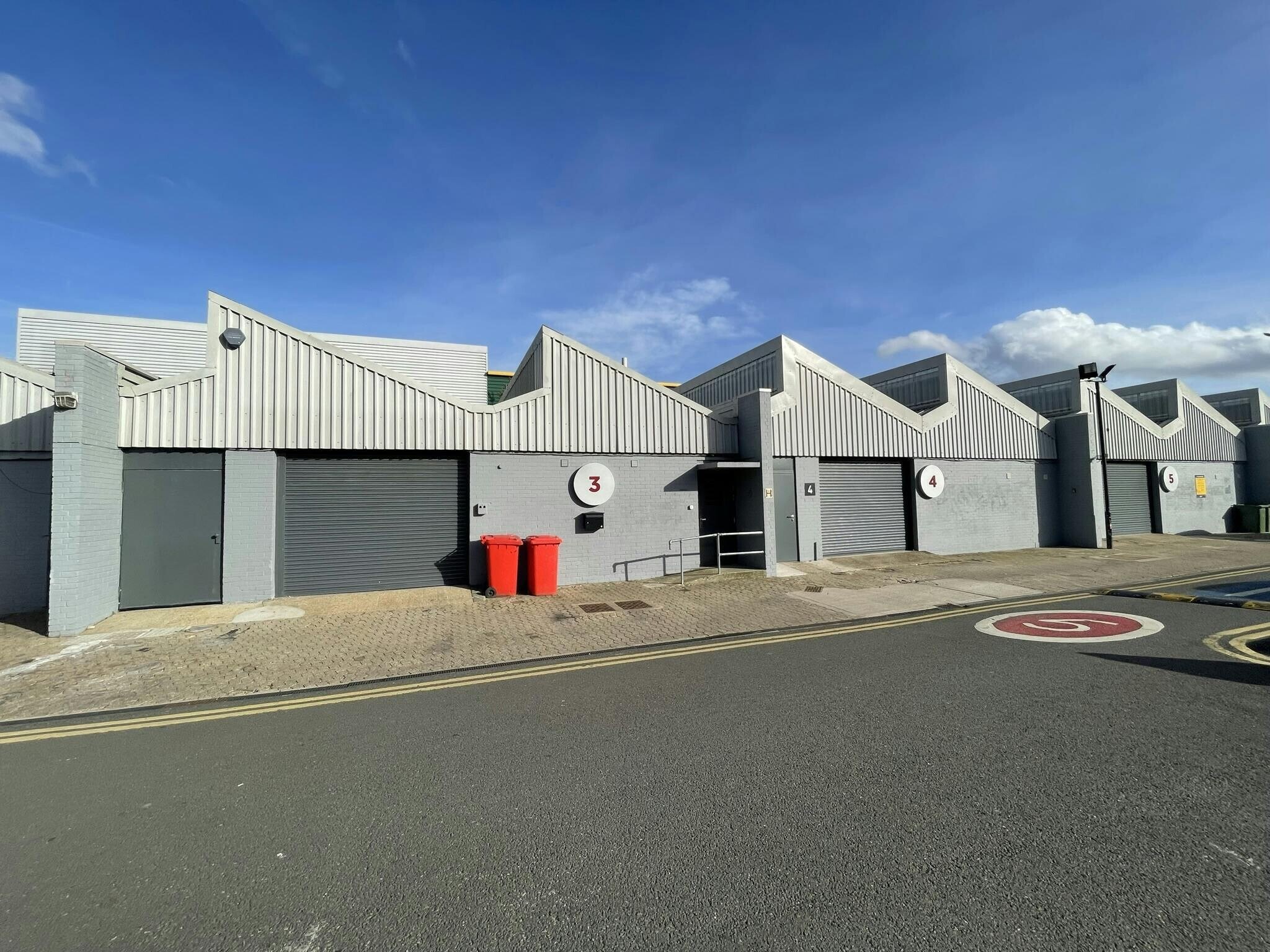 28 Zennor Rd, London for lease Primary Photo- Image 1 of 6