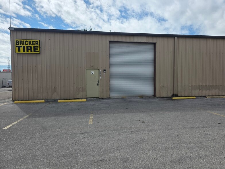 5980 66th St N, Saint Petersburg, FL for lease - Building Photo - Image 2 of 5