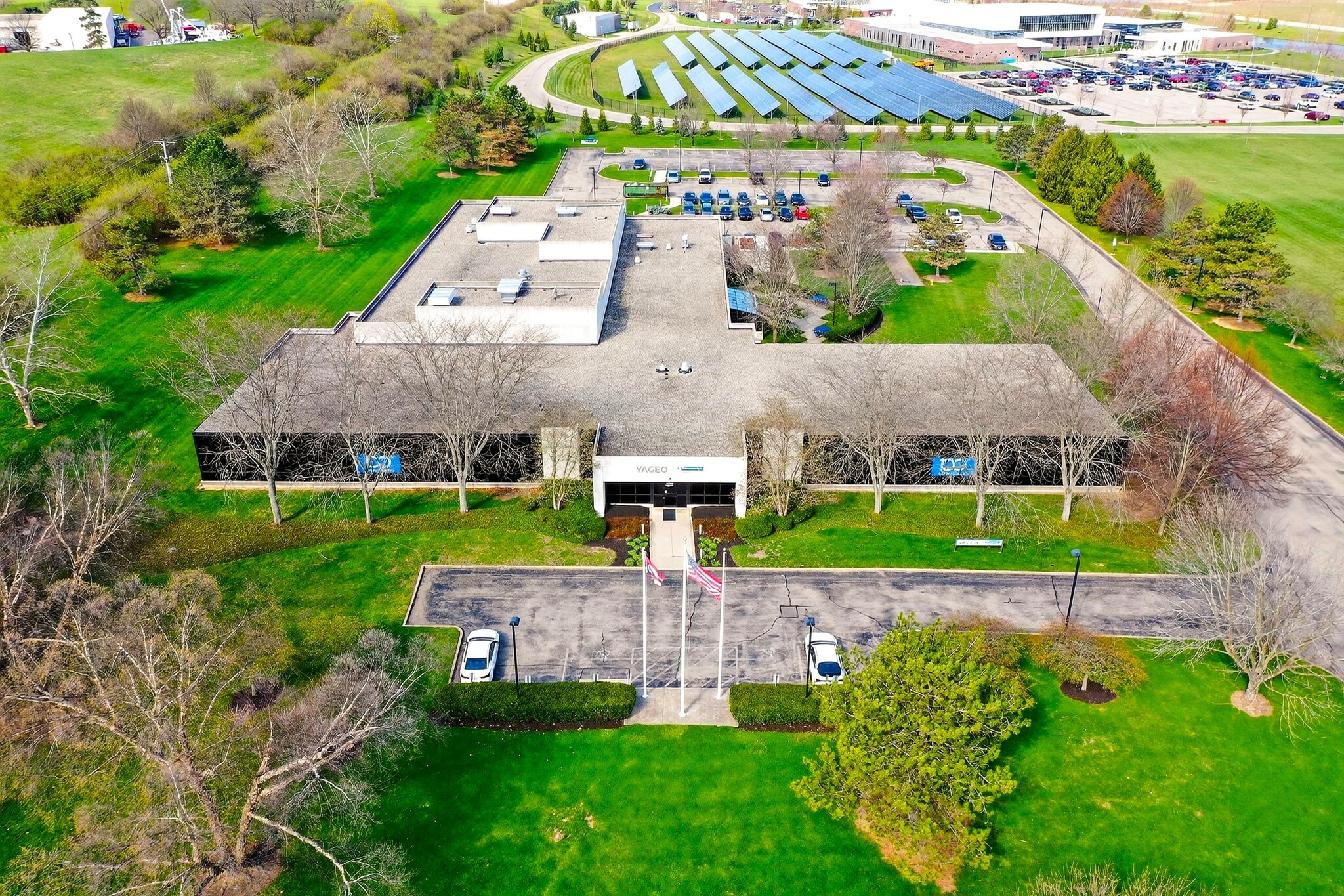 1875 Founders Dr, Dayton, OH for sale Primary Photo- Image 1 of 31