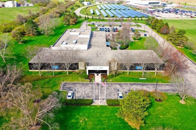 Plus de détails pour 1875 Founders Dr, Dayton, OH - Industriel à vendre