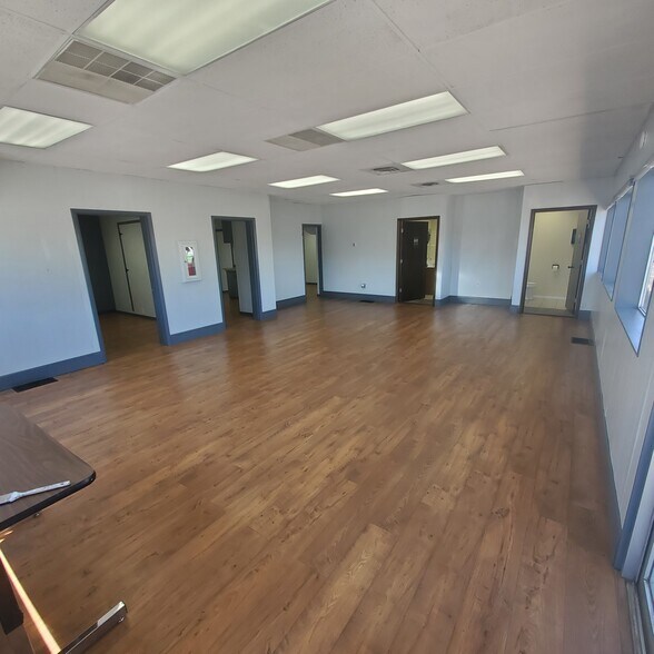 6607 E Broadway Ave, Spokane, WA à vendre - Photo du bâtiment - Image 2 de 3