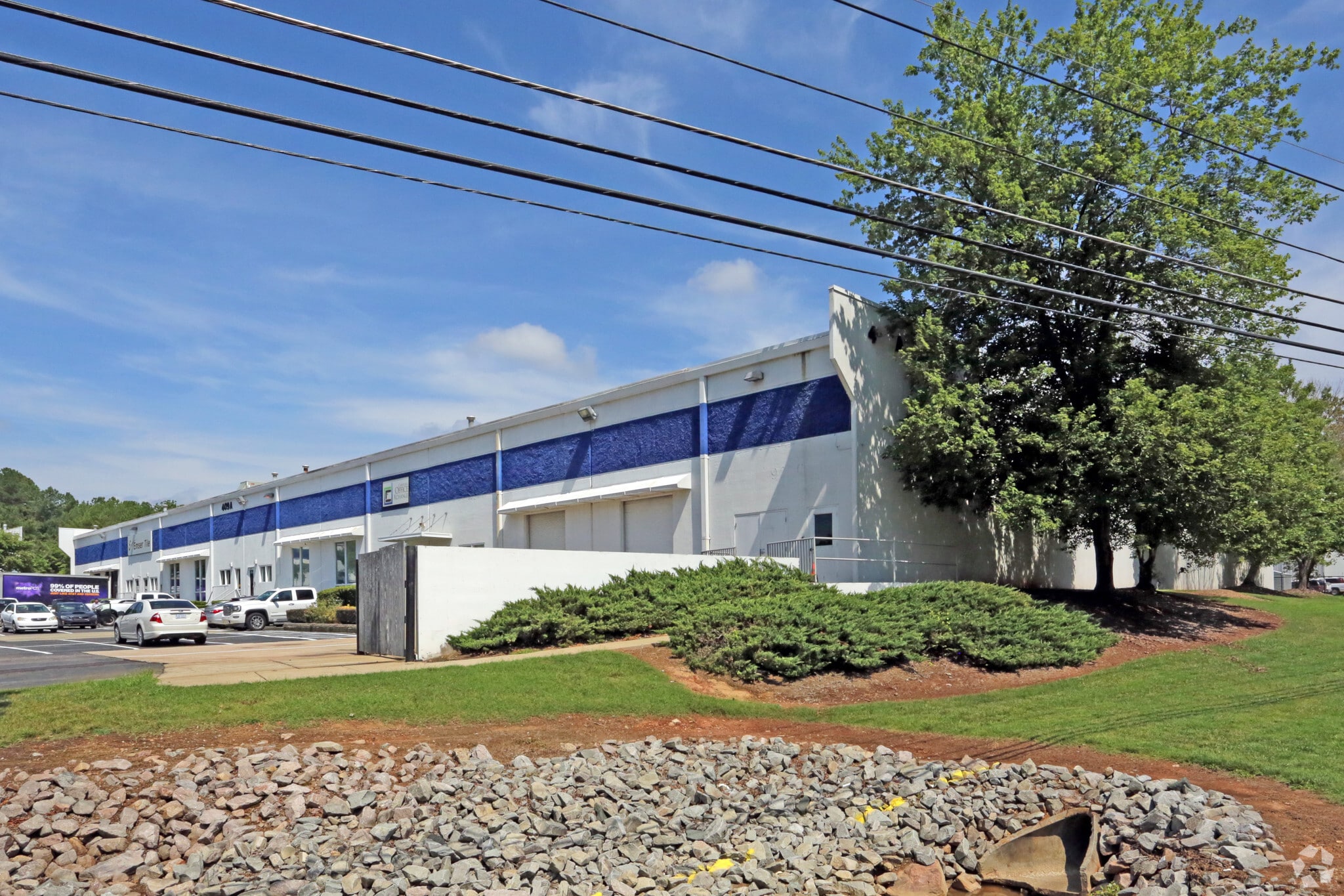 409 Airport Blvd, Morrisville, NC for lease Primary Photo- Image 1 of 6