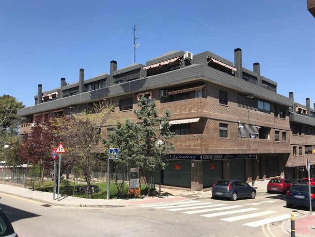 More details for Calle Andrés Segovia, 1, Las Rozas de Madrid - Retail for Lease