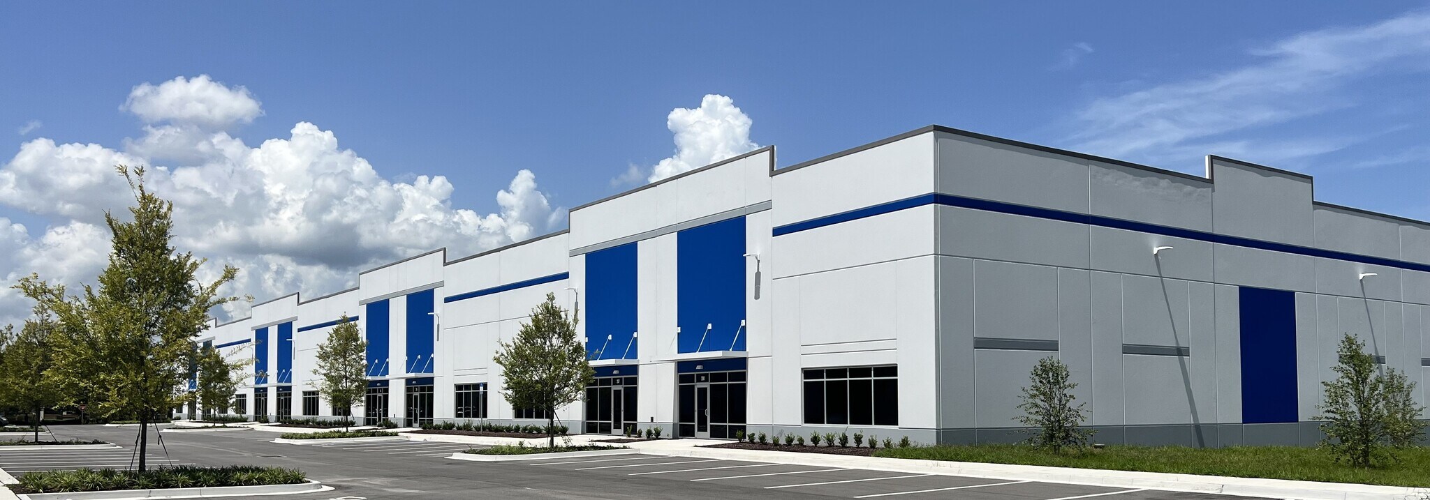 440 Dundas Dr, Jacksonville, FL for lease Building Photo- Image 1 of 14