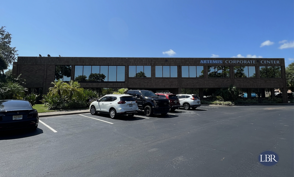 780 S Apollo Blvd, Melbourne, FL for lease - Building Photo - Image 1 of 6